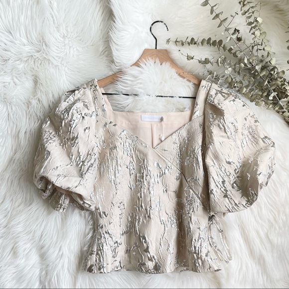 Jonathan Simkhai Taylor Matelassé Puff Sleeve Top 4 NWT - Picture 8 of 16